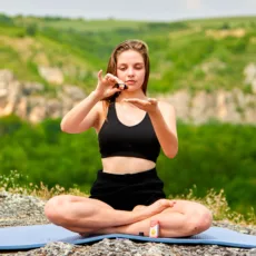 БИО Етерично масло Молдовски змееогловник 9