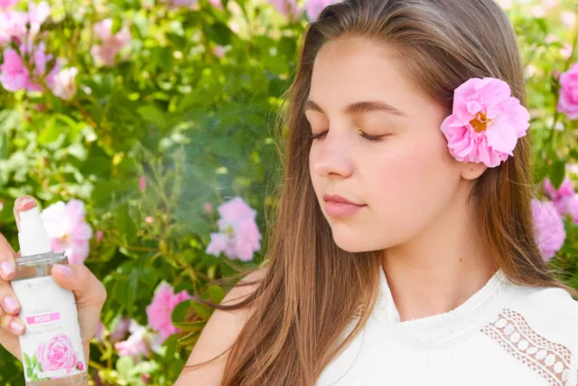 БИО Етерично масло Роза Дамасцена 5