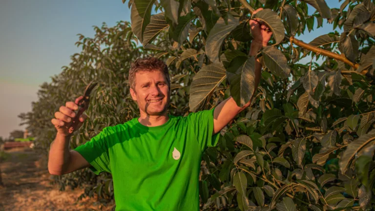 See why a German chose the mud in a Bulgarian field over an office in Germany