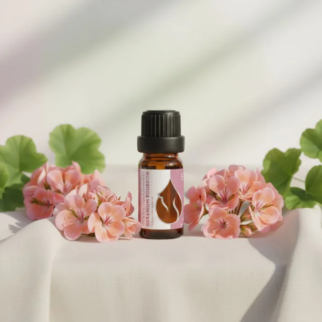 Essences bulgaria geranium bourbon essential oil
